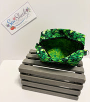 Irish Crossroads - Medium Boxy Bag