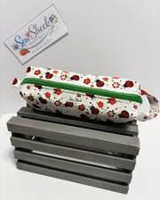 Jitter Bug - Medium Zip Case