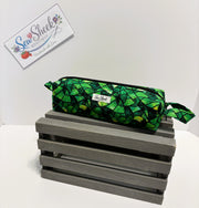 Irish Crossroads - Medium Zip Case
