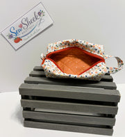 Rosebud - Small Floral Zip Case